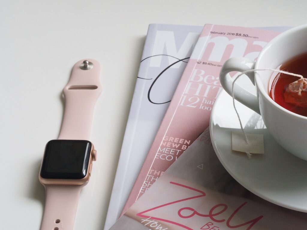 cup, tea, drink, magazine, read, rest, relax, holiday, vacation, getaway, pack, watch, apple watch, organise, organisation, tea cup, white, mug, saucer, liquid, breakfast, design, herbal, red, pink, feminine, blog, blogging, write, writing, magazine, apple watch, apple watch, apple watch, apple watch, apple watch